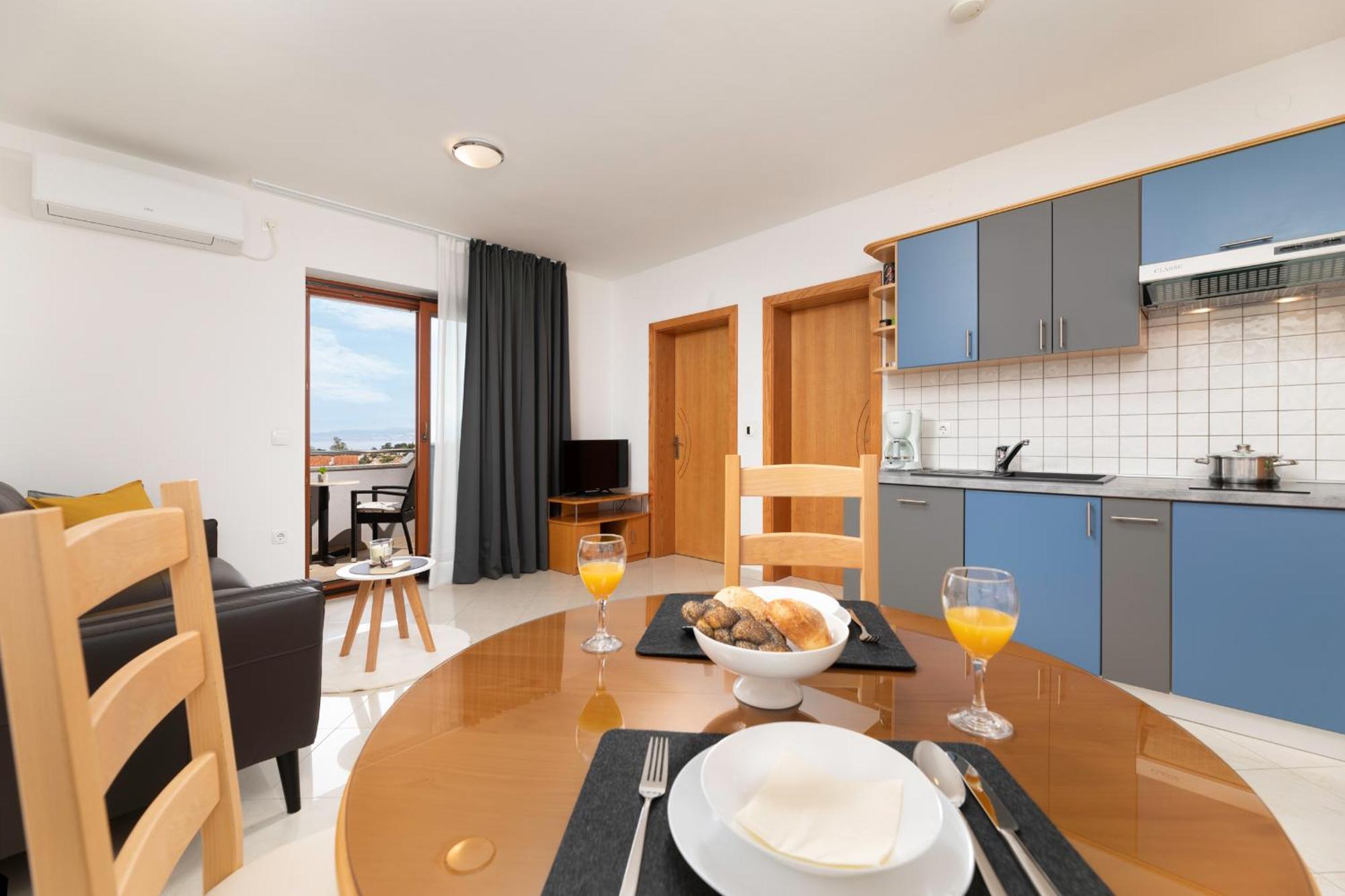Apartments Kvarner 2 Malinska Exterior photo