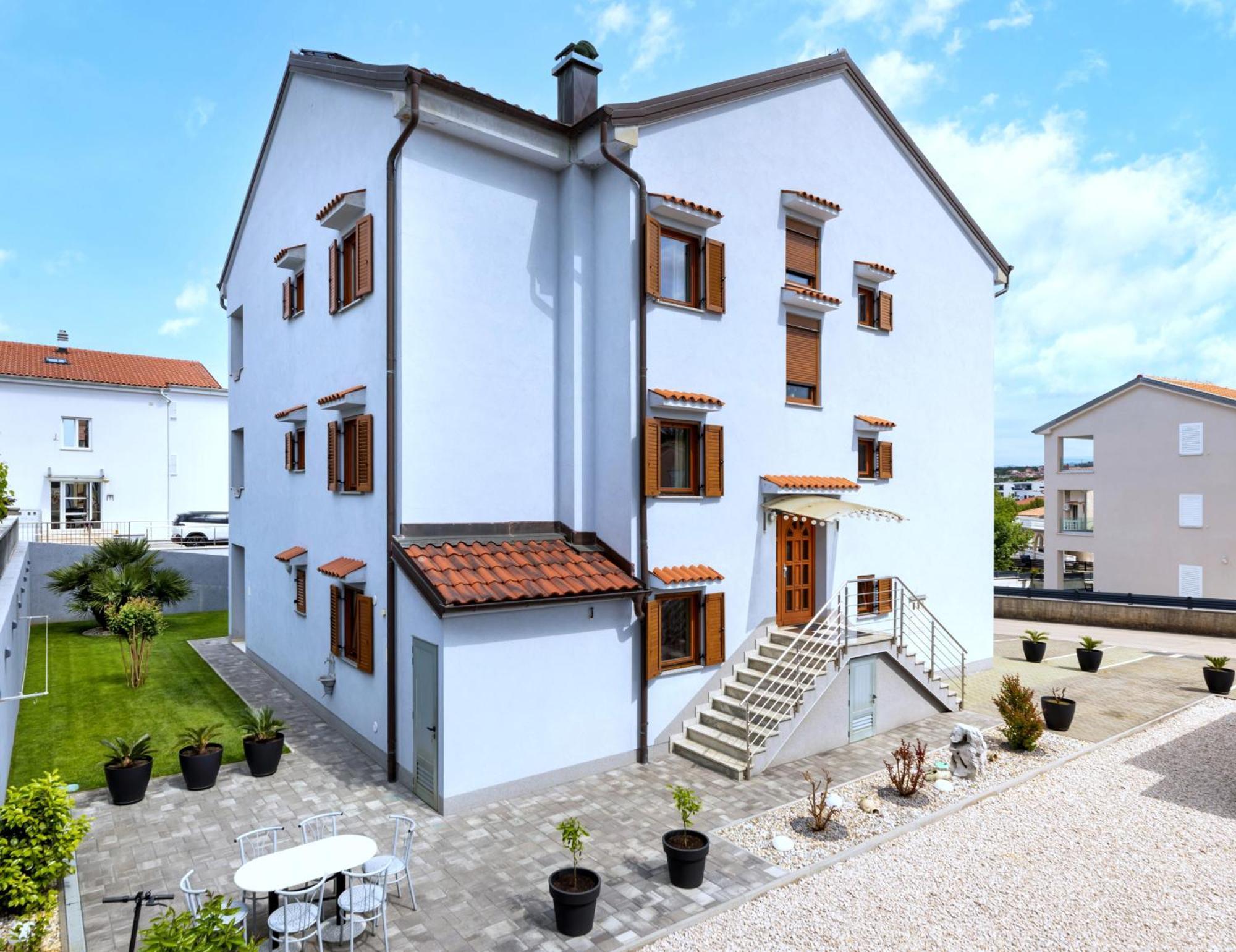 Apartments Kvarner 2 Malinska Exterior photo
